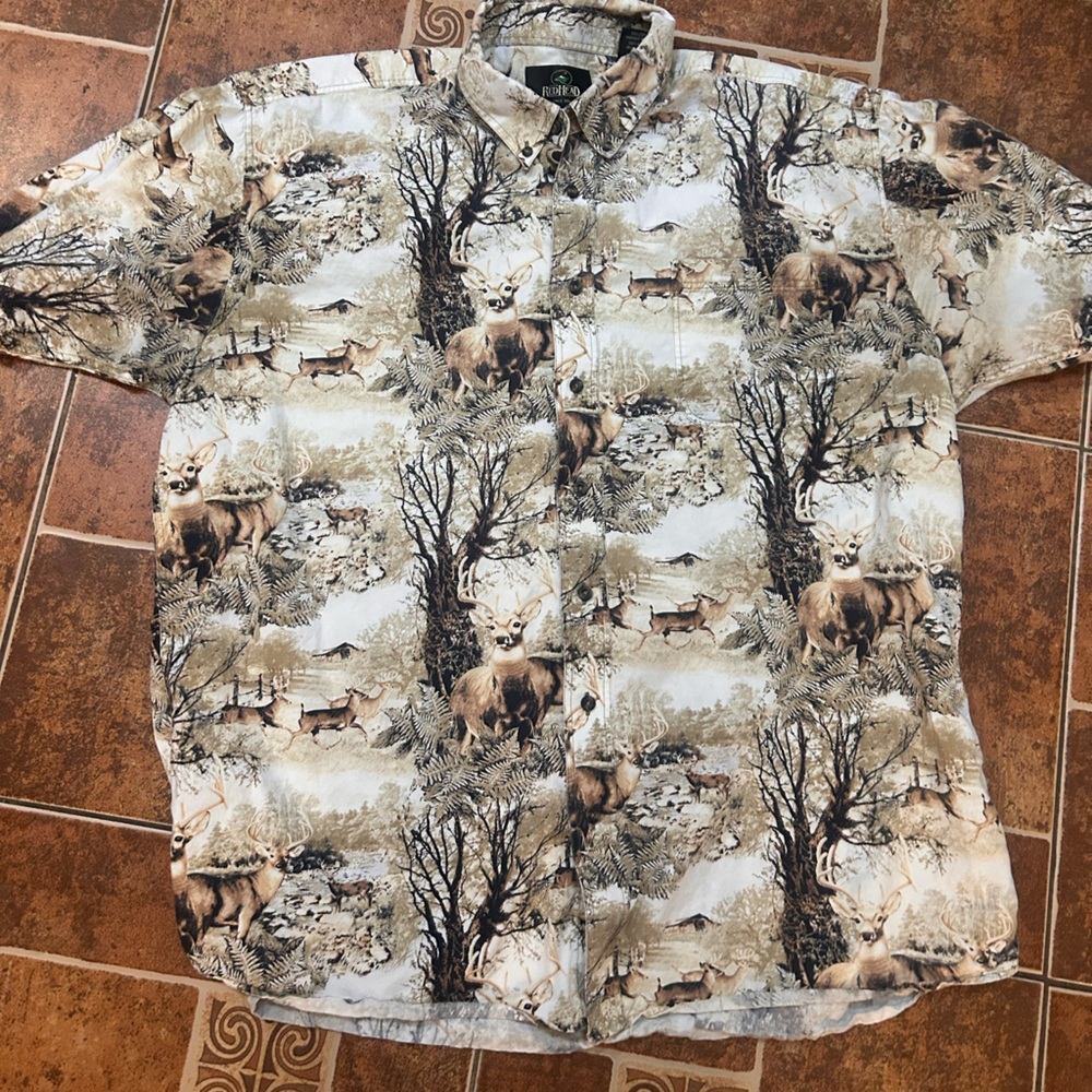 RedHead Nature Scene Button-Up Shirt